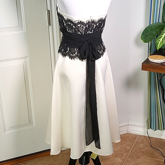 WHBM Ivory Evening Gown - Picture 4 of 9